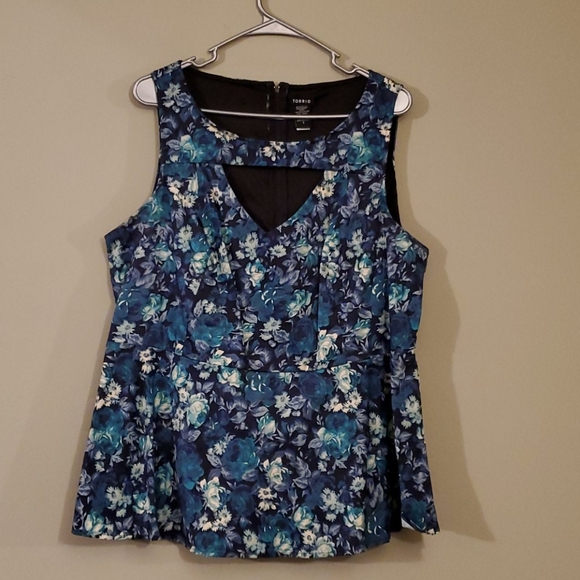 torrid Tops - Sleeveless top